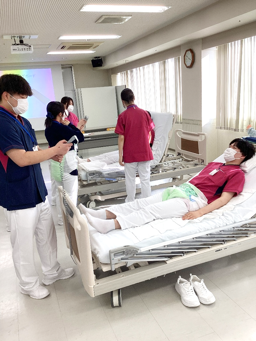 新人看護技術研修を終えて